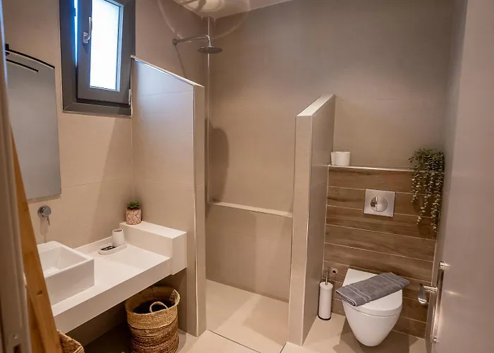 Serenity Luxury * Lakki (Karpathos)